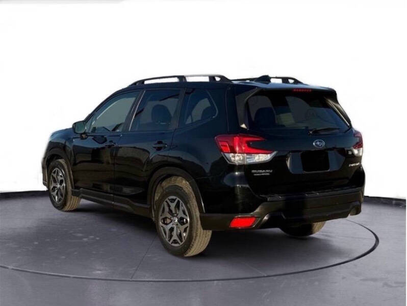 2022 Subaru Forester Premium