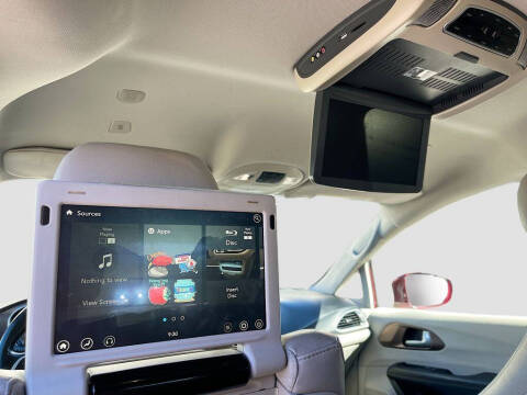 2018 Chrysler Pacifica Touring L Plus