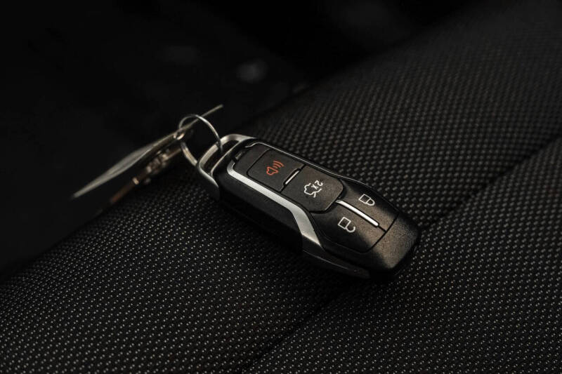 2017 Ford Mustang V6