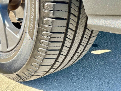 2022 Ford Mustang Mach-E Select