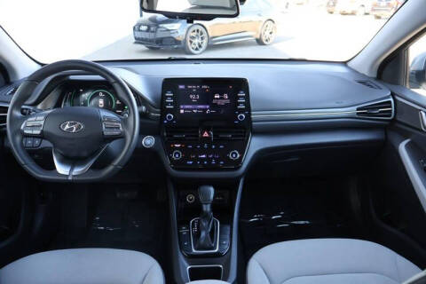 2021 Hyundai Ioniq Hybrid SE