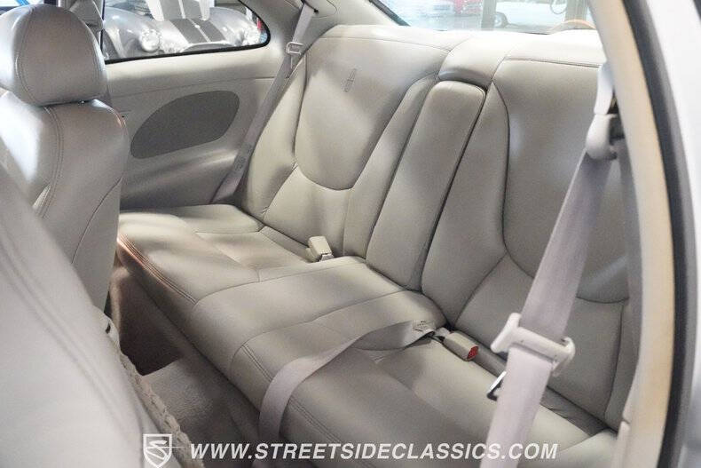 1997 Lincoln Mark VIII