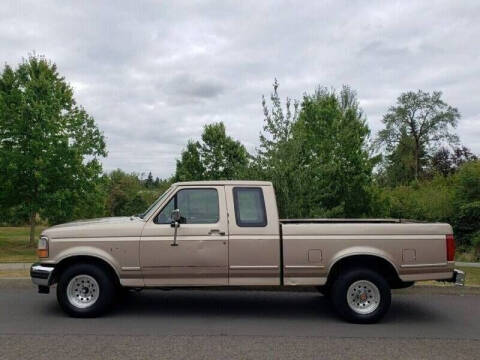 1993 Ford F-150 for sale at CLEAR CHOICE AUTOMOTIVE in Milwaukie OR