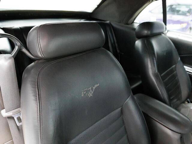 2002 Ford Mustang GT Deluxe