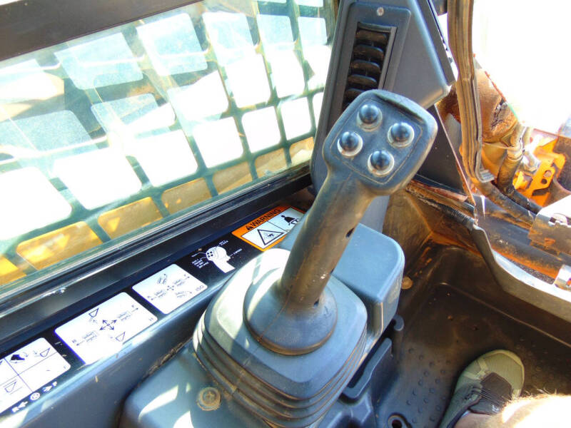 2015 John Deere 333E