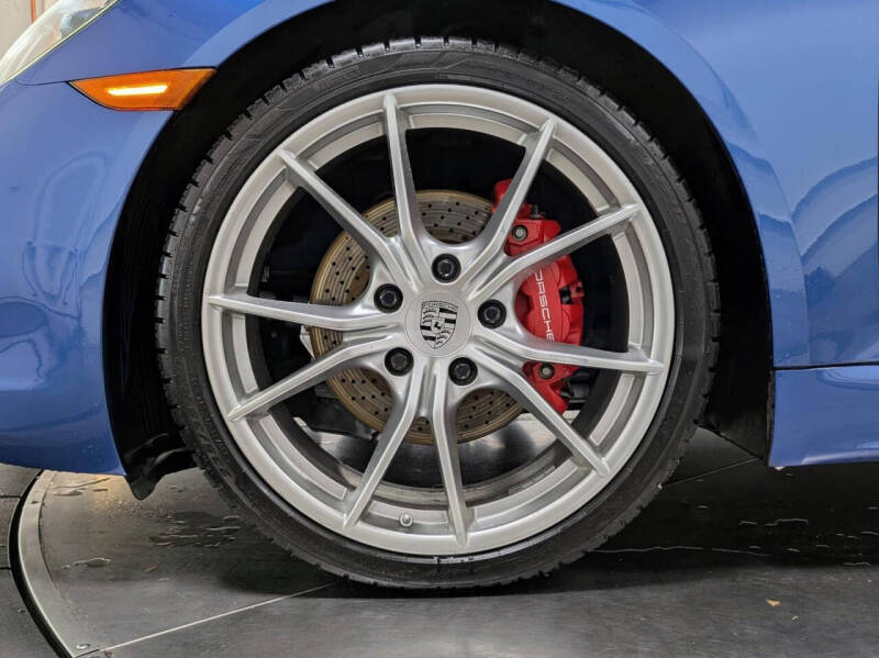 2018 Porsche 718 Cayman S