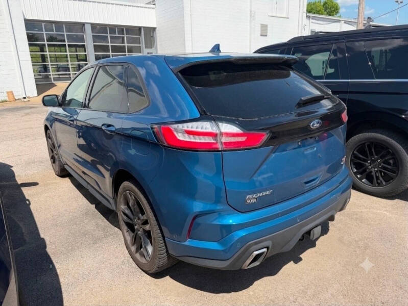 2019 Ford Edge ST