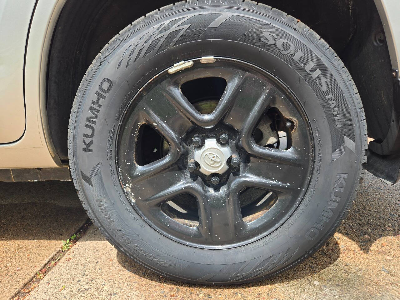 2011 Toyota RAV4 44