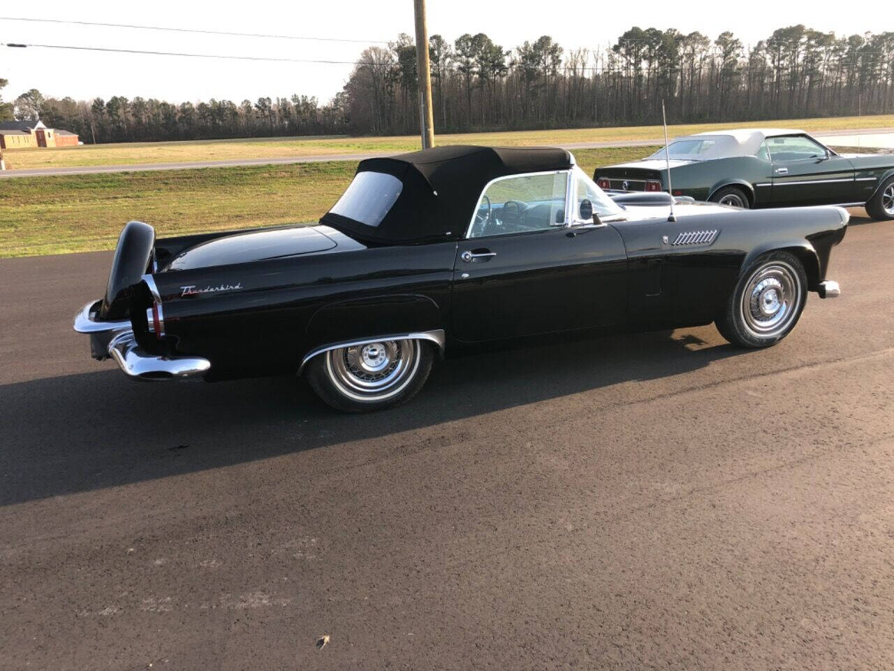 1956 Ford Thunderbird 