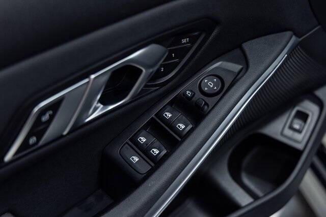 2020 BMW 3 Series 330i xDrive