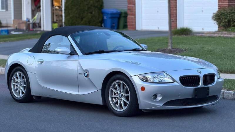 2005 BMW Z4 2.5i