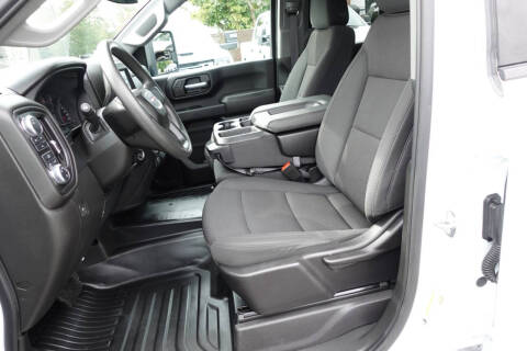 2024 GMC Sierra 2500HD Pro