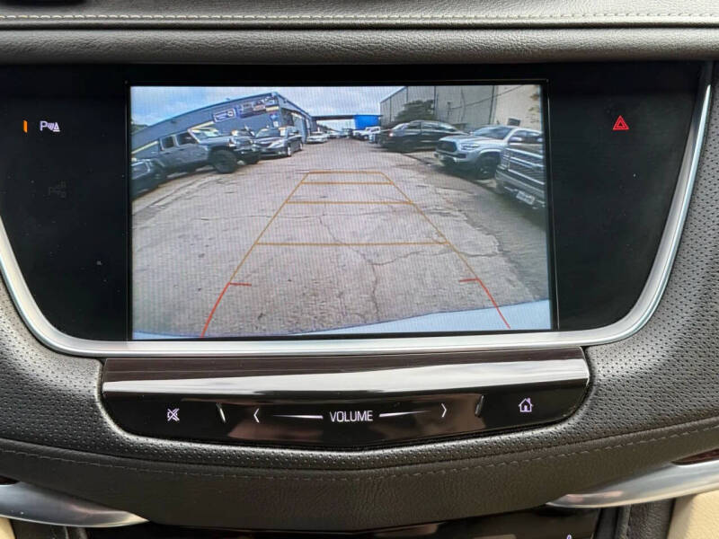 2018 Cadillac XT5 Luxury