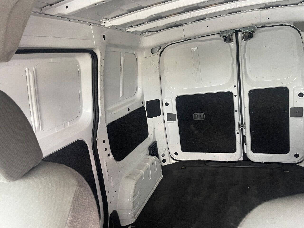 2018 Nissan NV200 Van - $18,900