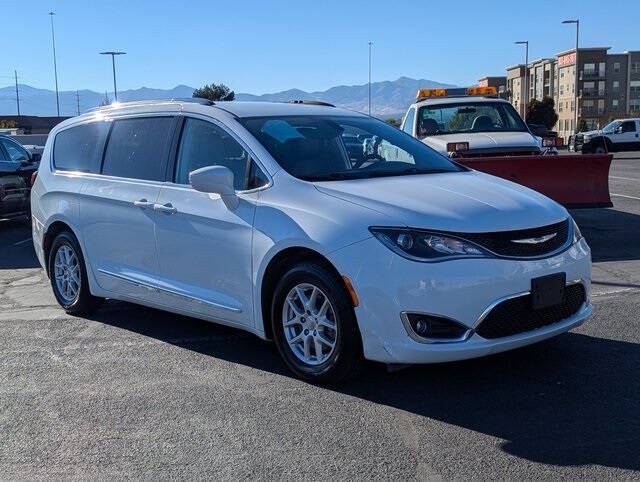 2020 Chrysler Pacifica for sale at Axio Auto Boise in Boise, ID