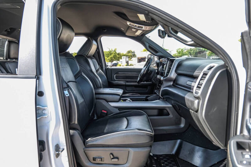 2022 RAM 3500 Laramie