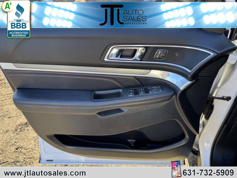 2018 Ford Explorer Sport