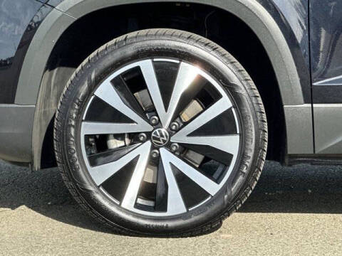 2024 Volkswagen Taos SE