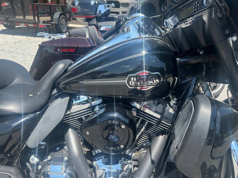 2009 Harley-Davidson FLHTCU -