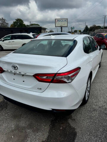 2019 Toyota Camry LE