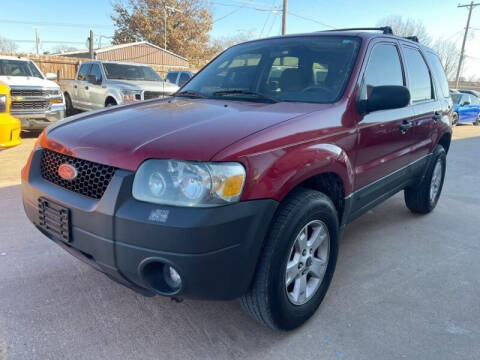 2005 Ford Escape for sale at Tex-Mex Auto Sales LLC in Lewisville TX