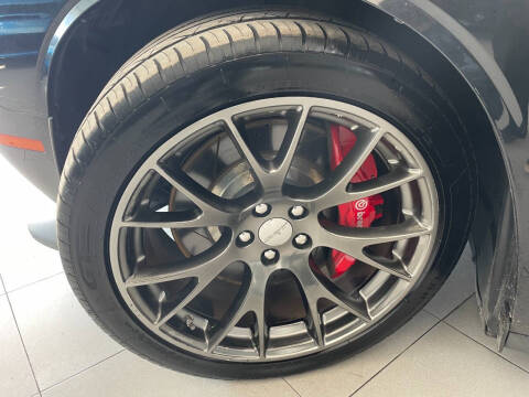 2015 Dodge Challenger SRT 392