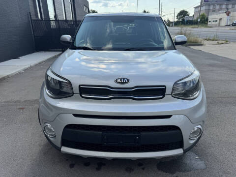2019 Kia Soul +