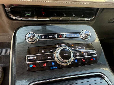 2021 Lincoln Nautilus Reserve