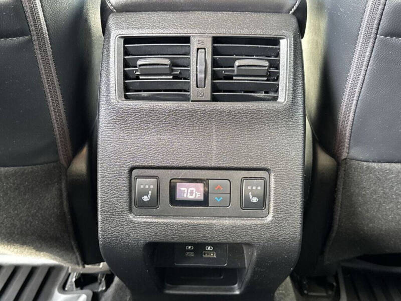 2024 Mitsubishi Outlander SEL