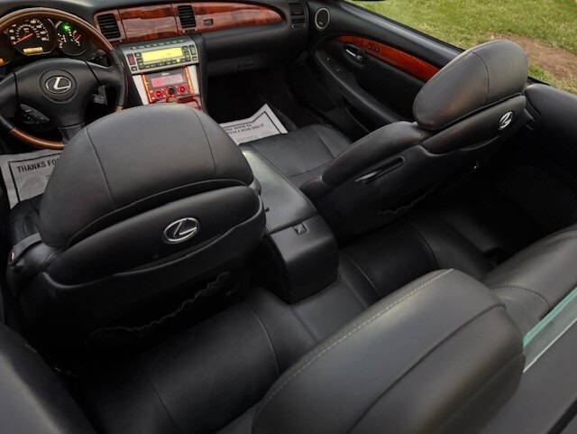 2002 Lexus SC 430