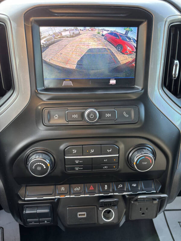 2020 Chevrolet Silverado 1500 Custom