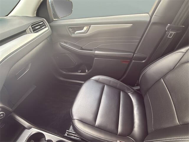 2023 Ford Escape Platinum