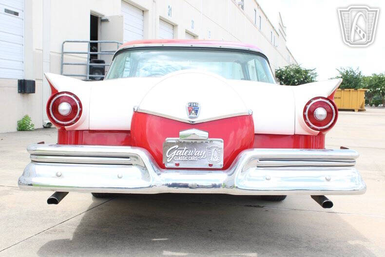 1957 Ford Fairlane