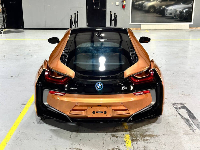 2019 BMW i8