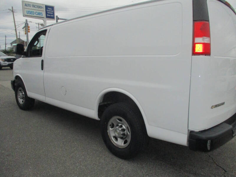 2021 Chevrolet Express 2500