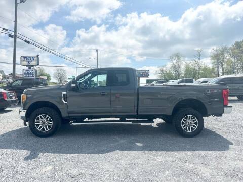 2017 Ford F-350 Super Duty for sale at Twin D Auto Sales in Johnson City TN