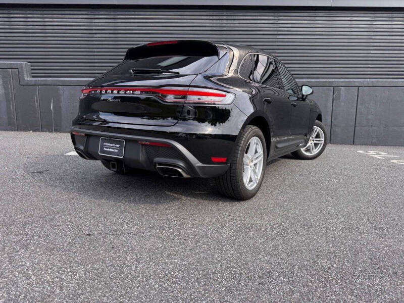2026 Porsche Macan