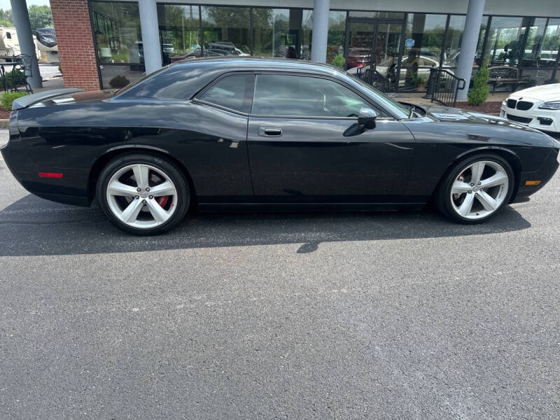 2008 Dodge Challenger SRT8