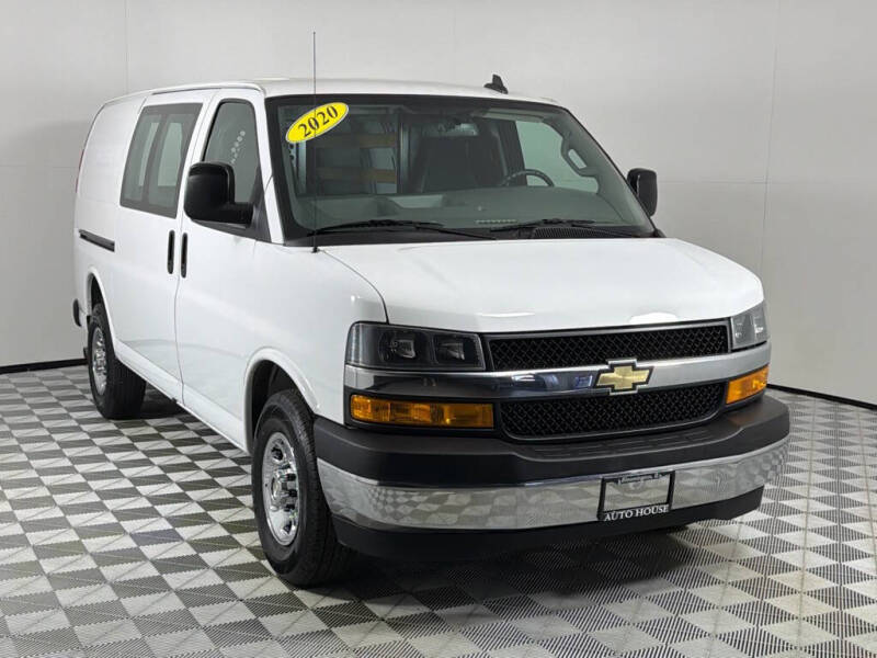 2020 Chevrolet Express 2500
