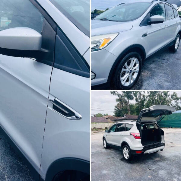 2018 Ford Escape SE