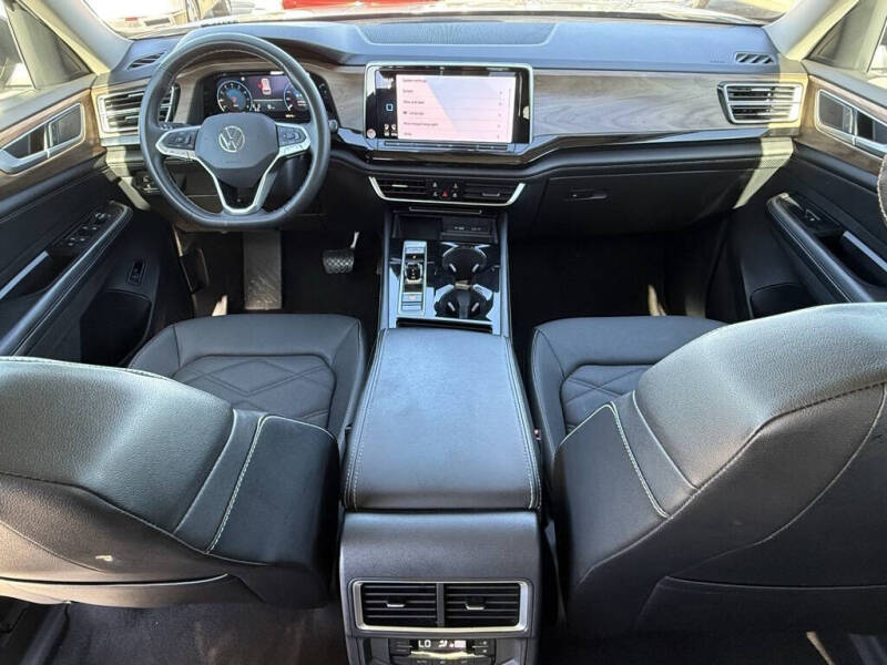 2024 Volkswagen Atlas SE 4Motion