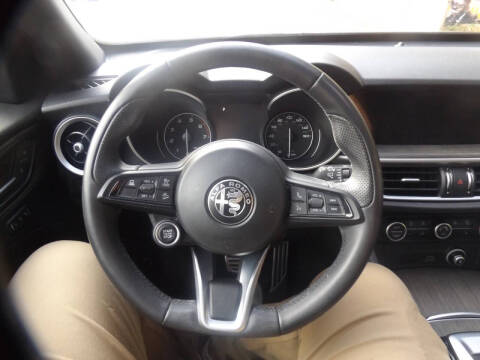 2023 Alfa Romeo Stelvio Ti