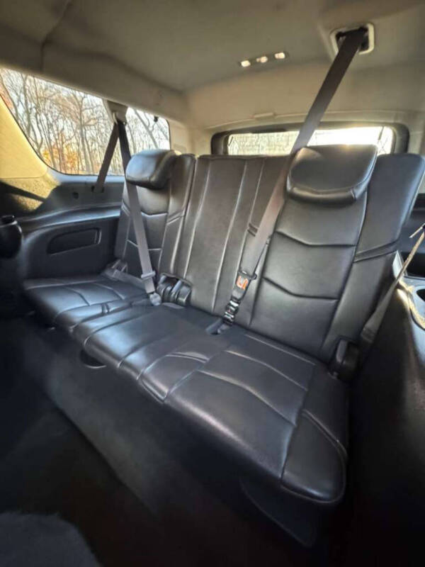 2018 Cadillac Escalade ESV Luxury