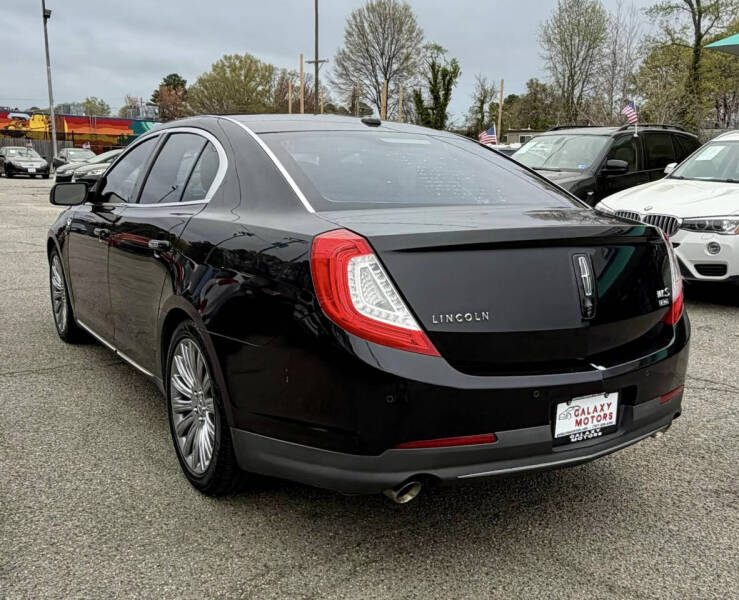 2014 Lincoln MKS