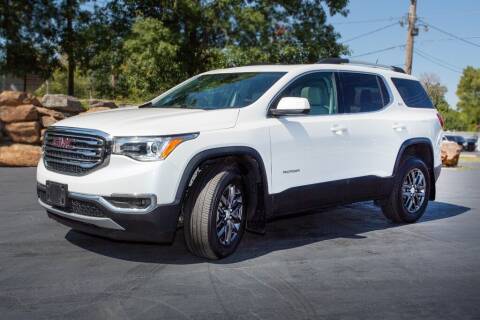 2018 GMC Acadia for sale at CROSSROAD MOTORS in Caseyville IL