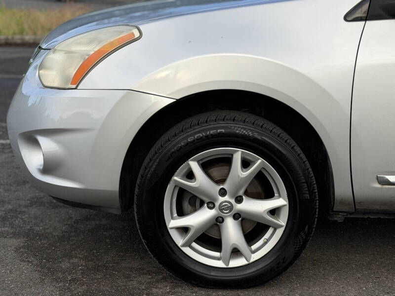 2011 Nissan Rogue S