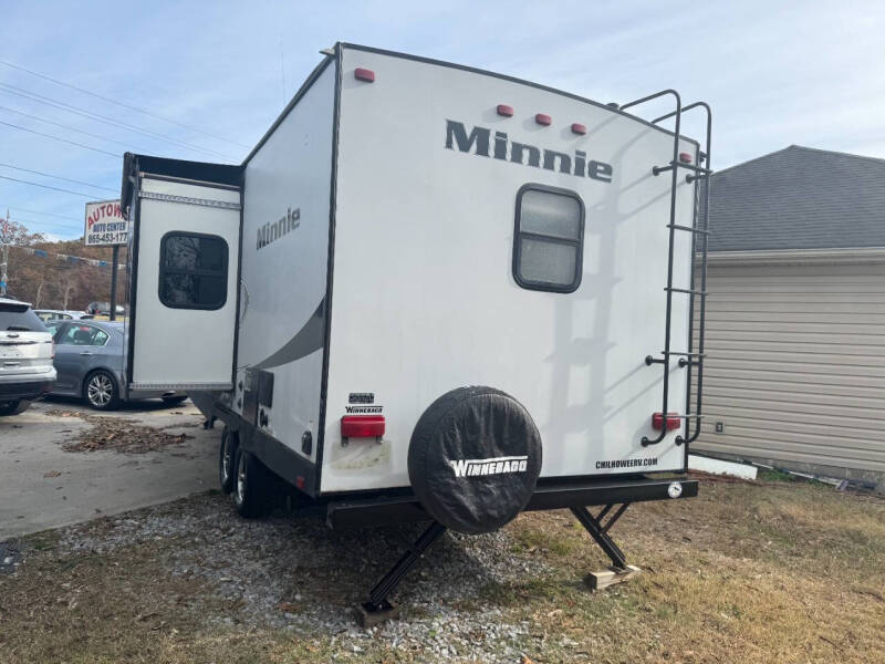 2018 Winnebago Minnie