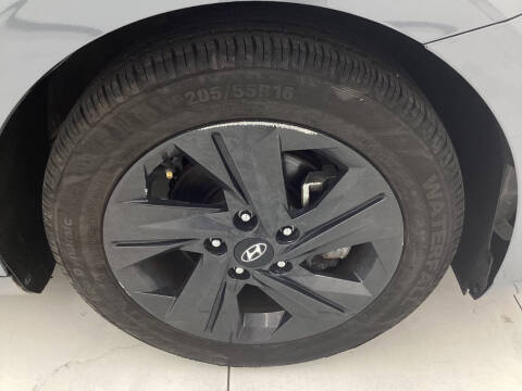 2021 Hyundai Elantra