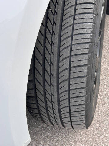 2024 Jaguar F-PACE P250 R-Dynamic S