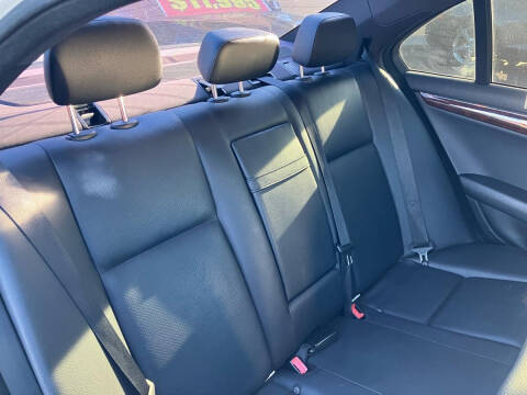 2010 Mercedes-Benz C-Class